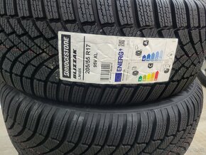 predam zimne pneumatiky Bridgestone BLIZZAK LM005 205/55 R17 - 7