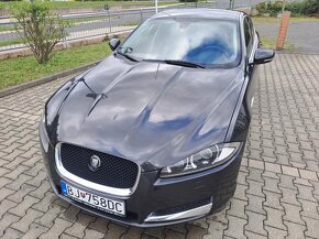 Jaguar XF 3.0D - 7