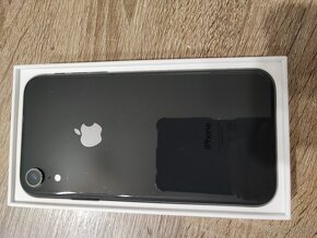 iphone xr 64gb - 7