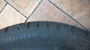 2 ks ZIMNÉ 245/40 R17 95V XL KUMHO cca 7 mm - LEN 39,99€/kus - 7