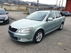 ŠKODA OCTAVIA COMBI 1.6 TDI 77KW ELEGANCE - 7