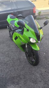 Kawasaki ZX6-R - 7