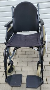 invalidny vozík 49cm odľahčený AL opierka JAY - 7