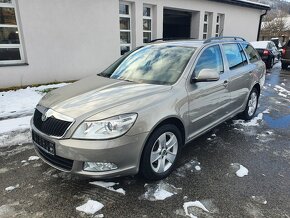 ŠKODA OCTAVIA COMBI 1.6 TDI 77KW ELEGANCE - 7