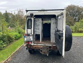 Land Rover Defender 110. 2.4 TD 90kW. 4x4. Rv 2008 - 7