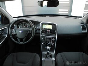 VOLVO XC60 D4 - 7