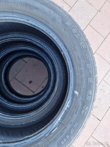 215/60r17 sada zimna - 7