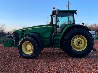 John Deere 8230 - 7