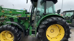 John Deere 5820 - 7