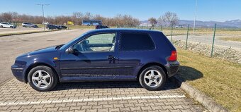 Predám volkswagen GOLF 4 1.4i 16v - 7