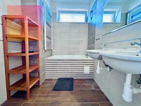 Veľkometrážny 3 izbový byt na prenájom Nitra|105 m2|garážové - 7