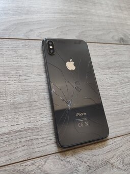 Apple iPhone XS Max - 7