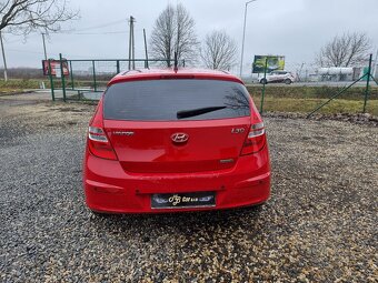 Hyundai i30 1.6 CRDi - 7