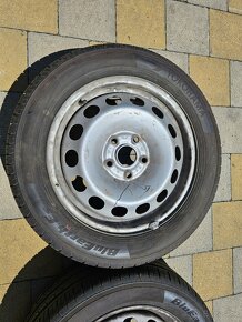 Yokohama 205/55 R16 - 7