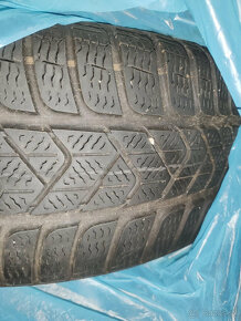 Zimne Pneumatiky Pirelli 215/60 R16 95 H - 7