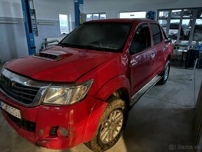 Toyota hilux 3.0 126 kw - 7