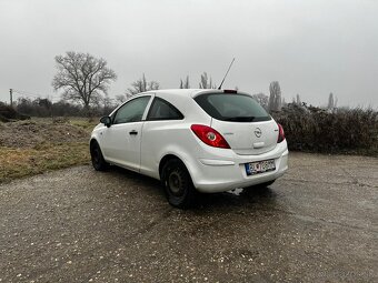 Opel Corsa 1.2 benzín - 7