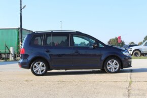 Volkswagen Touran 2.0 TDI Comfortline - 7