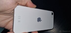 Predám vymením Apple Iphone SE 2 ako novy - 7