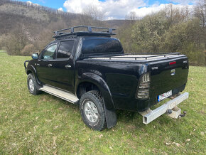 Toyota Hilux 3,0 - 7