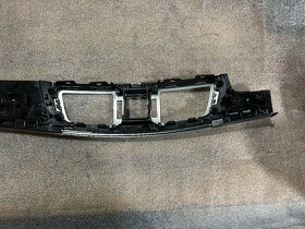 Drevodekor Mercedes E W212 facelift A212680289364 - 7