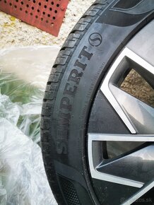 Škoda - Propus R18, 8Jx18 ET44, 235/45 R18 - 7