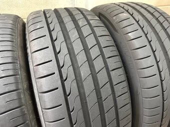 225/45R17 letne - 7