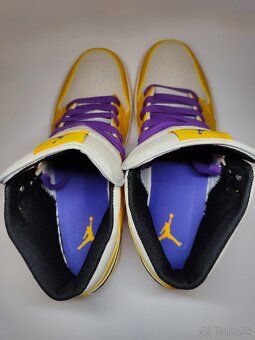 Nike air Jordan 1 Mid SE "Lakers" - 7