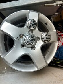 ✅ ALU elektróny 5x112 r16  originál VW + zimné gumy ✅ - 7