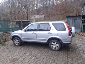 Predám hondu crv  automat 4x4 2003 - 7