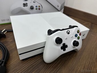 Xbox One S 500GB White - 7