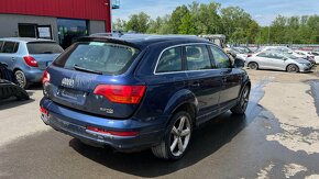 244. Audi Q7 3.0 BUG,LXX LZ5E Na Náhradní díly - 7