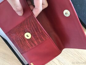 mala červená clutch kabelka Nateiss - 7