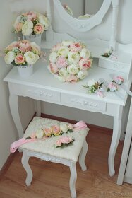 Svadobná kytica bielo-ružová s pierkom pre ženícha - 7