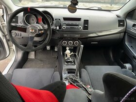 Predam Mitsubishi Lancer EVO 10 - 7