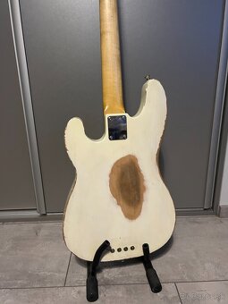 MILAN ČÍŽ HANDMADE 51" P-BASS + fender case - 7