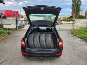 Predám  Škoda Octavia Combi 1.6 TDI Ambition 4x4 - 7