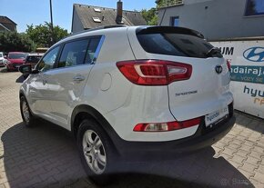 Kia Sportage 2.0-KAMERA-NAVI-PANORAMA-4x4 - 7