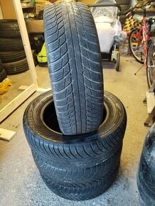 Predám zimné pneumatiky Bridgestone 185/65R15 - 7