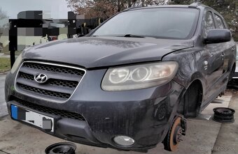 Hyundai Santa Fe 2.2 CRDi 2008 predám ZADNÉ SVETLA, DVERE, - 7