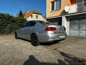 Volkswagen Passat 2.0 TDI - 7