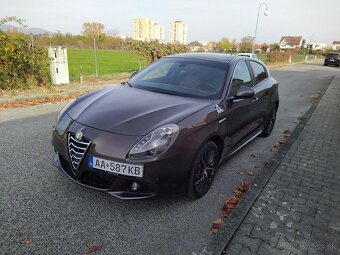 ALFA  ROMEO GIULIETTA QV- Line - 7