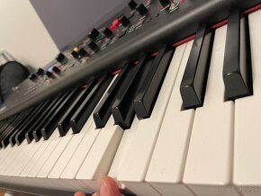 Yamaha CP73 - 7