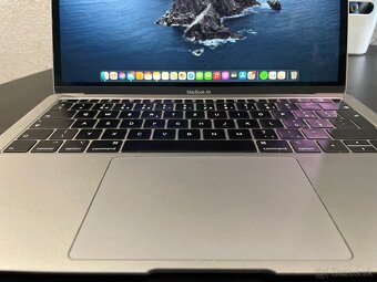 MacBook Air (Retina, 13-palcový, 2018) - 7