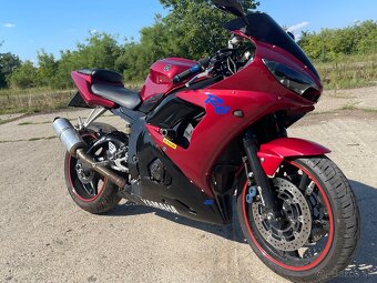 Yamaha YZF-R6 - 7