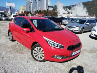 Kia Cee´d 1.6 GDi Gold - 7