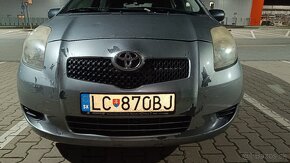 Toyota Yaris 1,0 b 5d - 7