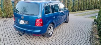 Volkswagen Touran 2.0 TDI XENON Higline - 7