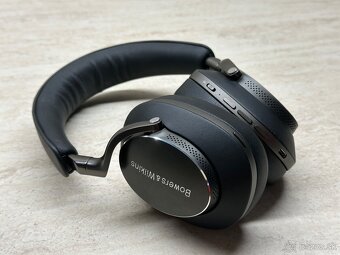 Bowers & Wilkins PX8, black - 7