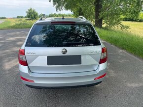 Škoda Octavia Combi 2.0 TDI Elegance DSG - 7